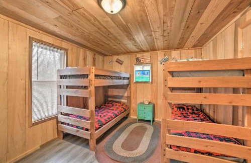 Remote Kentucky Cabin with Fire Pit and 2 Ponds - Foto 15