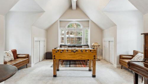 The Royal Canterbury Retreat - Near Kings Beach & Lake Tahoe - Photo 4