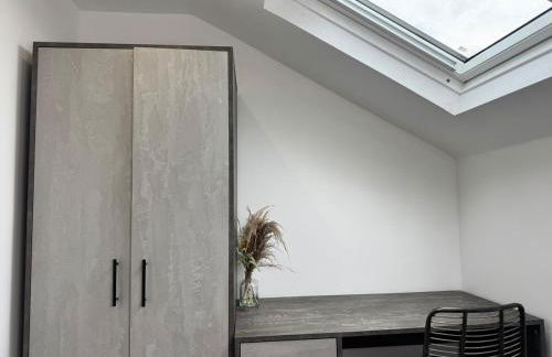 6B 3Bath - Free Parking - TVs In EVERY Room - Foto 16