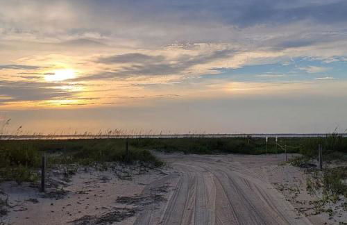 Waterfront Home 3BR King bed Private Dock - Foto 1