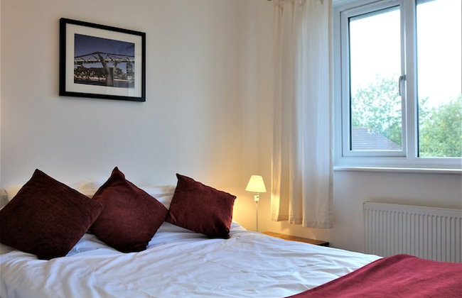 The Worthys - Foto 1