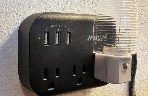 Beautiful Craftsman Style Home w/ Fenced Yard - Foto 20