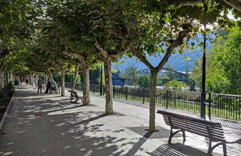 A CASONA DO BARCO Casa grande con jardín y garaje privado - Foto 5