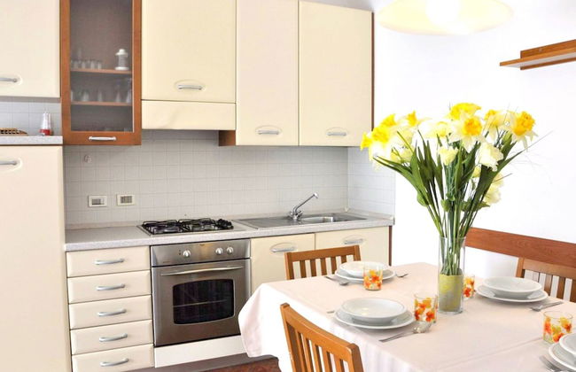 Holiday Home in Sirmione Near Thermal Baths - Foto 6