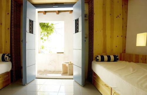 BORGO PETELIA, Casa Fazio, Antica piccola casa con loggia e scala esterna - Foto 5