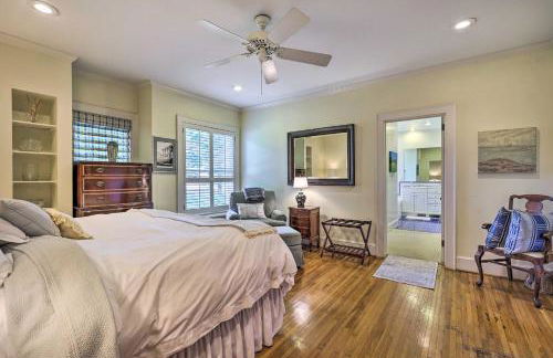 Lush Elkin Home with Porch Views and Pool Table - Foto 19