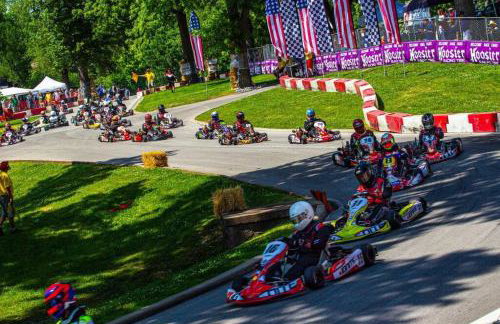 2-Bedroom Quincy Apt. with private parking & Wifi - Foto 2