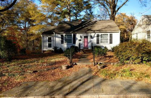 Charming Classic Cottage 2Br - Foto 5