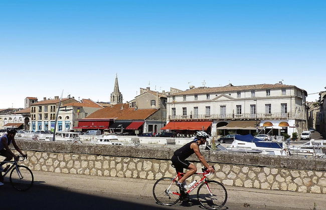 Country House With Private Terrace, Beaucaire - Foto 17