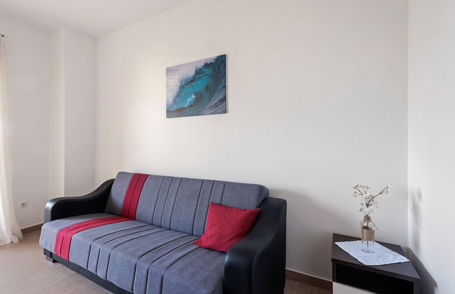 Simplistic Apartment in Neviđane near Sea - Foto 15