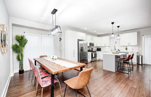 Indy Getaway - 5BR - Sleeps 16 - Arcade games - Perfect for families and groups - Foto 23