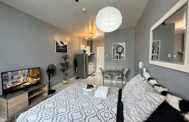 The Gramercy Residence Makati Suite Amazing View - Photo 5