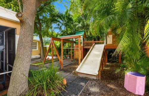 2 Homes • Hot Tubs x2 • Heated Pool • Fire Pit - Foto 15