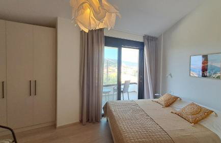 Central location for 6 or 8 guests, 3 bathrooms & private pool - Foto 23