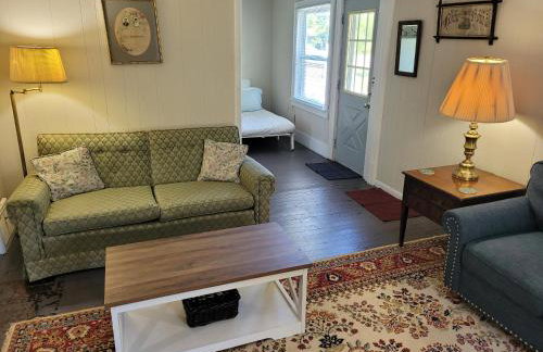 Centennial House - Great Location with Lakeview! - Foto 18