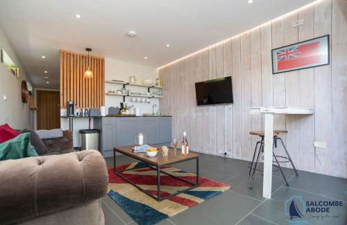 The Hideout-Boutique Cabin, Estuary View & Parking - Foto 4