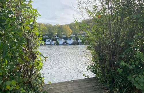 Coghurst Hall Holiday Home Sleeps 6, 2 bedrooms - Foto 38