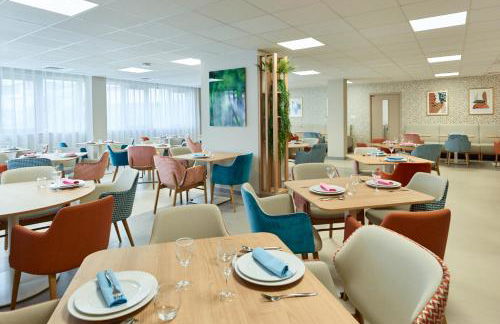 Zenao Appart'hôtels Suresnes - Foto 49