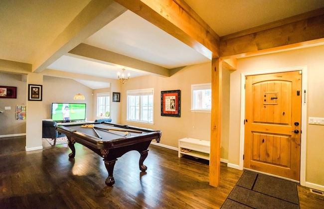 Time Capsule Tudor A Modern Family Getaway - Photo 28