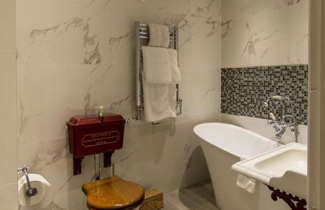 Dower House Hotel - Photo 27