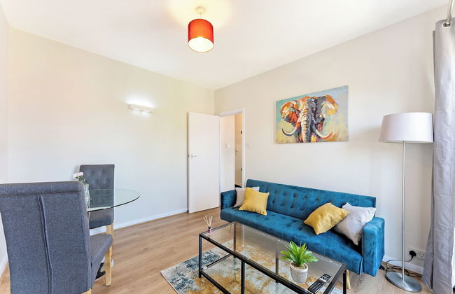 Luxe 1 bed Flat in Canada Water - Free Parking - Foto 1