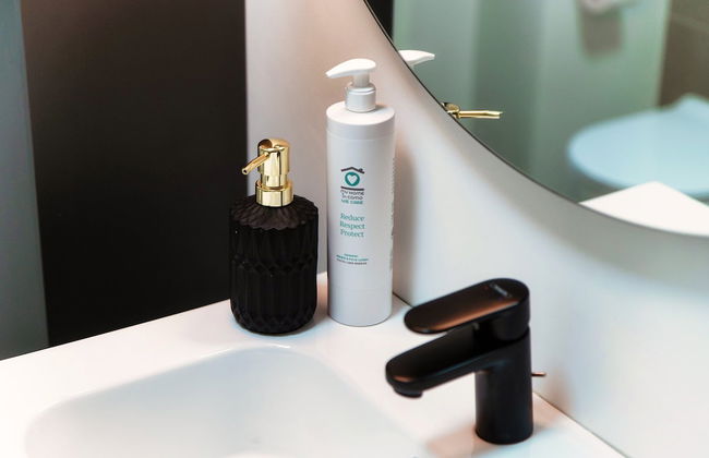 Monsignor Houses - Photo 10