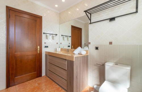 Villa Veneguera + Seaview + Pool + Garden - Foto 31