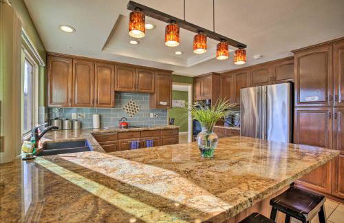 Breeze By the Pool Chula Vista Home with Game Room - Foto 8