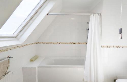 11 Shorecroft, Aldwick - Photo 27