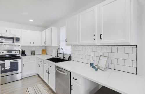 The Birch House - Serene Texas Lake Retreat - Foto 25