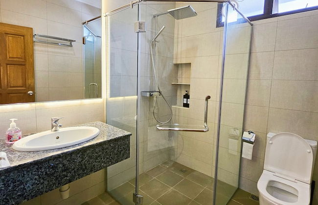 Little Heaven by SkyHive BeachfrontVilla - Foto 39