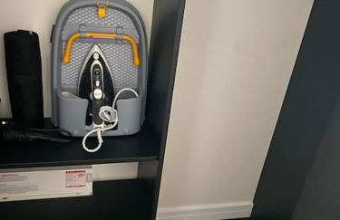 New studio apartment - minutes walk to Cathedral - Foto 22