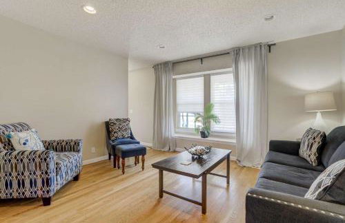 Deep Blue Spacious Escape w Hot Tub & Playground - Foto 10