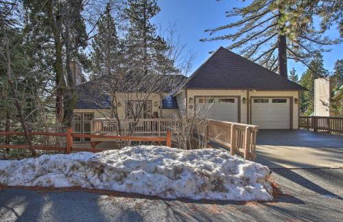 Sugar Bear Lodge with Game Room - 5 Mi to Village! - Foto 34