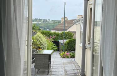 Tŷ Glas, Fishguard, Ideal for beach, coastal path and town! - Photo 7