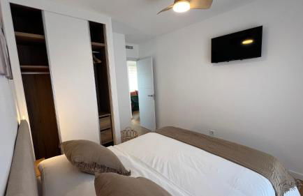 Amazing Beachfront Views - 3 Bedrooms Apartment - Foto 22