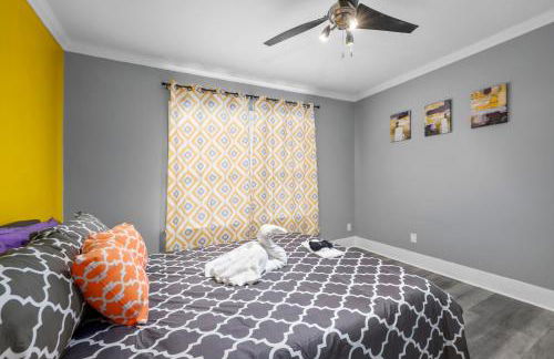 Quirky & Chic 3BR in Montrose - Perfect for Families & Groups - Foto 16