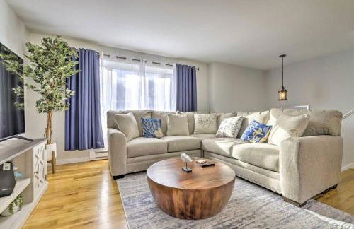 NEW! Updated Mystic Home w/ Sauna, Hot Tub & Deck - Foto 13