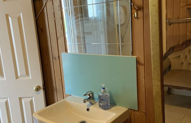 2bed Room Small Annex Furnished in High Wycombe - Foto 11