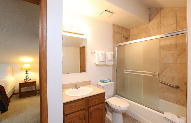 Indian Peaks Resort - Photo 52