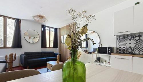 Logement entier appartement T2 Marseille Panier - Photo 5, stove