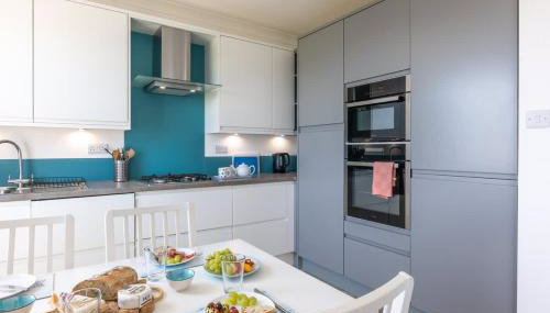 Rooftop Hideaway -Central Coastal Flat - Sea Views - Foto 4