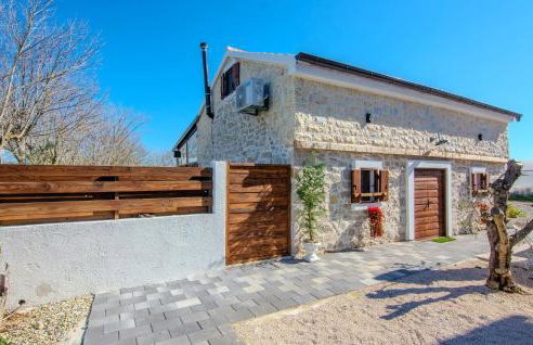 Beautiful Home In Skabrnja - Foto 15