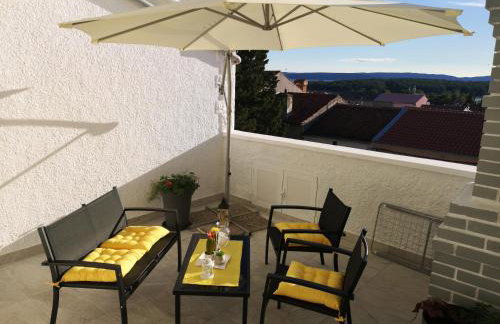 The Rooftop Apartment Punat - Foto 2