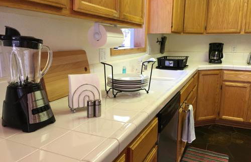 Kingswood Estate Cabin Retreat - Foto 13