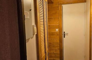 Appartement 2 pièces au milieu des chalets. Grande Terrasse Orientée Sud - Foto 6