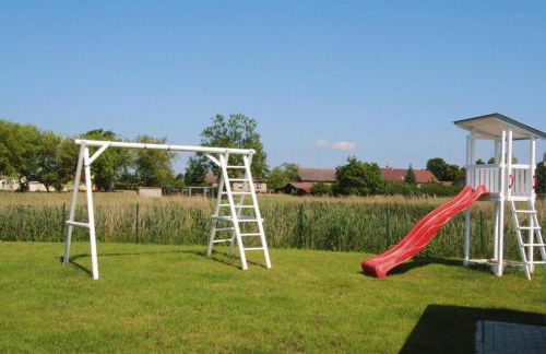 Doppelhaushälfte in Seehausen am Oberuckersee - Foto 11