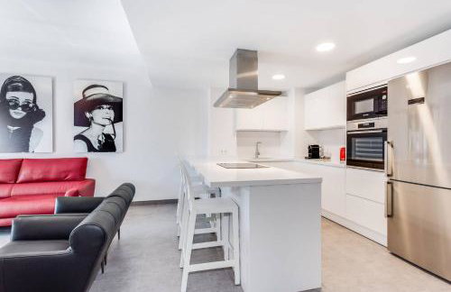 by RIVA - Gorgeous 2 Bedroom Apartment in Centre of Puerto Banus - Foto 6