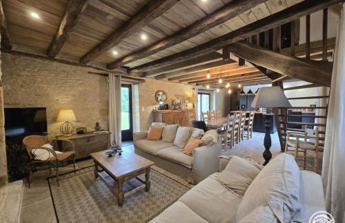 Maison en pierres au cœur du Périgord, 10 personnes, charme authentique - FR-1-616-508 - Foto 2