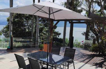 Xiru do Ribeirão - Sea front, forest back - 15 min airport - Foto 3